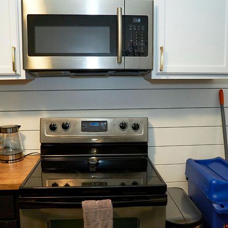 Cozy Atl Getaway - 5 Min From Airport & Downtown Villa Атланта Екстериор снимка